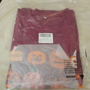 Womans Halloween t shirt size medium